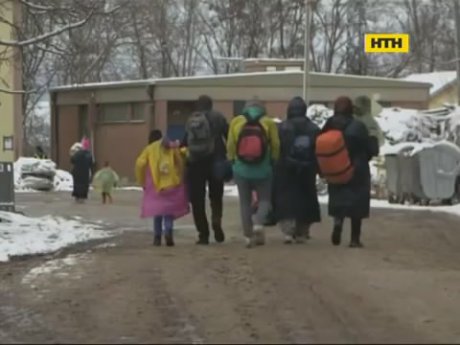 Мігранти замерзають на порозі Євросоюзу