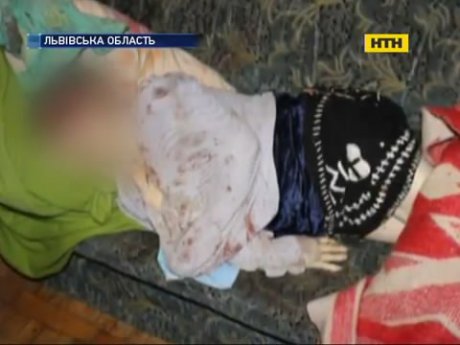 На Львівщині син забив до смерті стареньку неньку