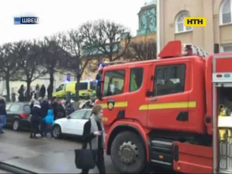 Мощный взрыв в шведской школе