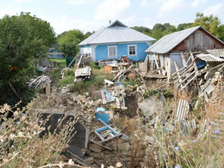 Винницкое село понемногу проваливается в старые штольни