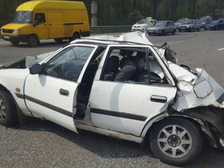 Кривава аварія по дорозі в столичний аеропорт