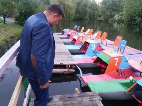 На Тернопільщині діти постраждали в парку розваг