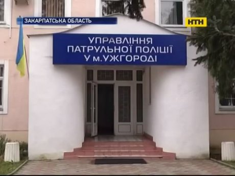 Батюшка "під градусом" в Ужгороді