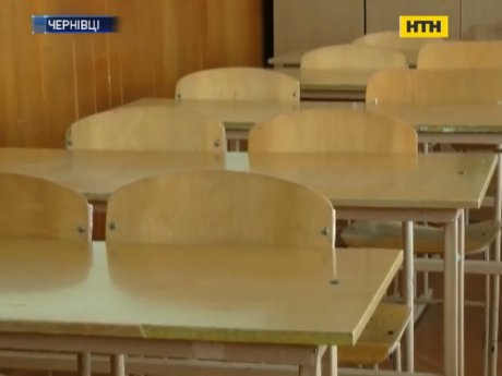 Часть школ в Украине уже закрыли на карантин
