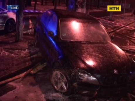 Дивна ДТП з кількома невідомими сталася у Києві