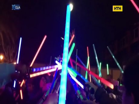 Флешмоб у пам'ять принцеси Леї