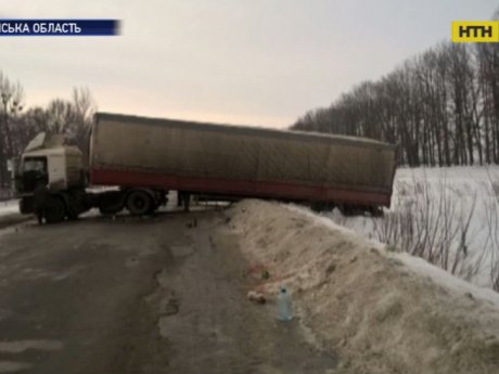 Аварія під Сумами: п'ятеро людей постраждали