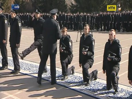 Почти пять сотен лейтенантов полиции отправились на борьбу с криминалом