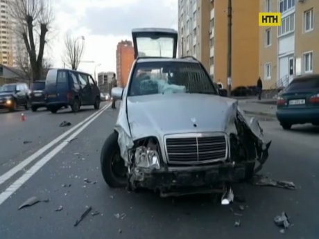 Зіткнення чотирьох автівок сталося в столиці