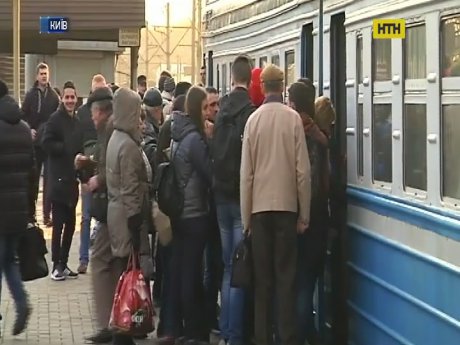 Пригородные электрички - есть ли надежда на решение проблемы?