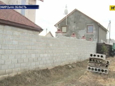 На Житомирщині селяни знайшли у полі мерця!