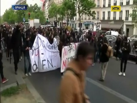 У Франції страйкує поліція