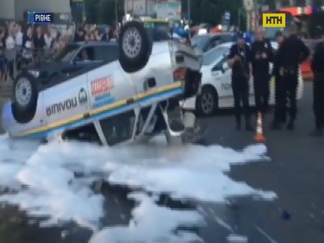 Копи проти байкерів - ДТП у Рівному