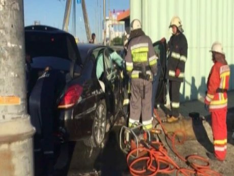 У столиці водій після аварії втік, залишивши в машині травмованого пасажира