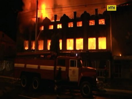 В Хмельницком сгорел швейный цех