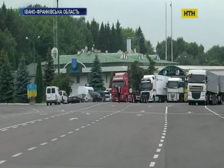 Підліток з Прикарпаття вирішив заробити у Польщі на лікування неньки