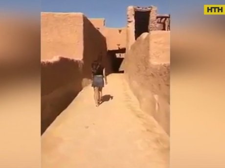 В Саудовской Аравии модель Хулуд арестовали за мини-юбку