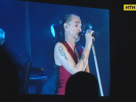Легендарная рок-группа Depeche Mode сыграла масштабный концерт в Киеве