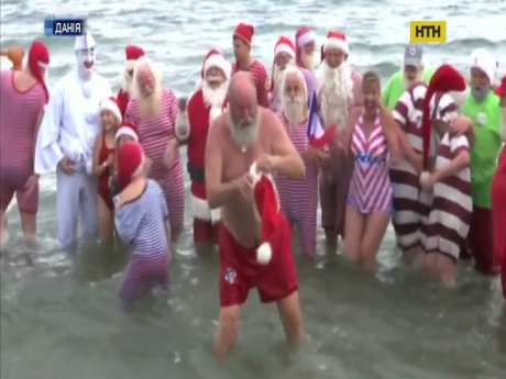 Традиционный слет Санта-Клаусов по обмену опытом начался в Дании
