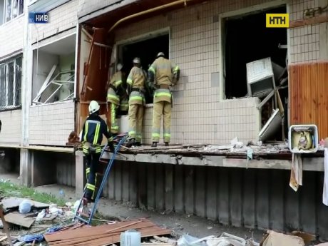 Взрыв в столичном доме - неизвестны ни причины, ни сроки реконструкции