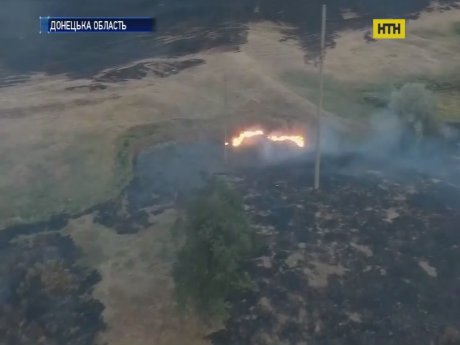 Военные склады в Донецкой области могли заняться из-за выжигания сухостоя