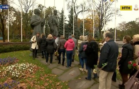 У Києві вшанували пам'ять визволителів від німецьких загарбників