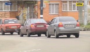 У Сумах п'яний полісмен протаранив патрульний автомобіль