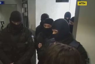Журналісти видання "Вєсті" вже тиждень не можуть потрапити до себе в офіс