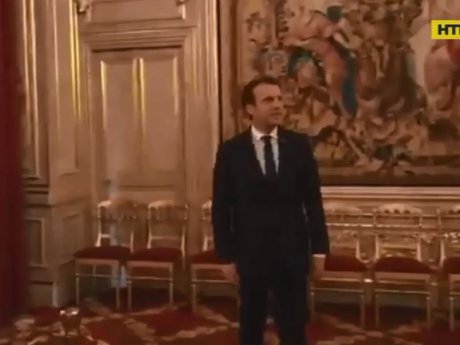 Президент Франции сыграл в музыкальной постановке "Петя и волк"