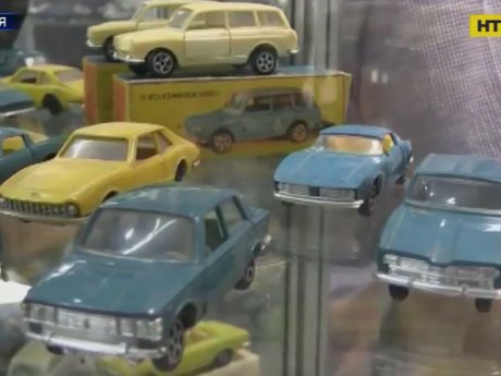 У Вінниці відкрили найбільший в Україні музей мініатюрних моделей транспорту