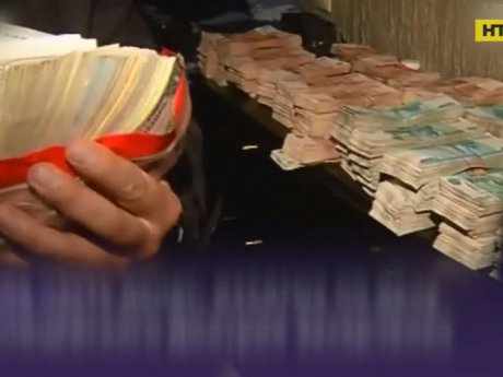 У Росії зі сховища Сбербанку зникли конфісковані у хабарника три мільйони євро