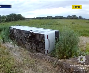 7 людей постраждали в аварії на Рівненщині