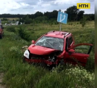 Четверо людей постраждали внаслідок аварії на Харківщині