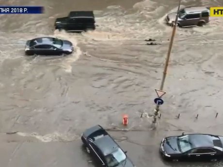 Столичні чиновники пообіцяли киянам - такого потопу більше не буде