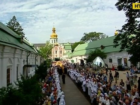 Сегодня православные христиане отмечают День крещения Руси