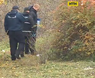 Біля пам'ятника Леоніду Бикову, в центрі столиці, виявили дитячу могилу