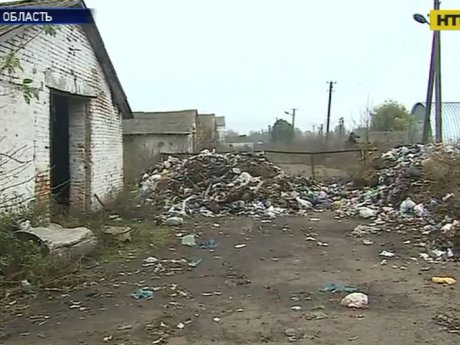 Печально известный львовский мусор снова нелегально выгрузили на Киевщине