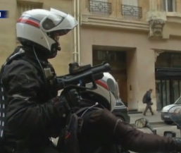 Через скорочення фінансування французькі правоохоронці вийдуть на протести