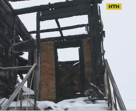 На Житомирщині чоловік підпалив хату й наклав на себе руки