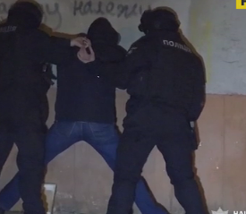 Наркоторгівця в погонах затримали на Львівщині