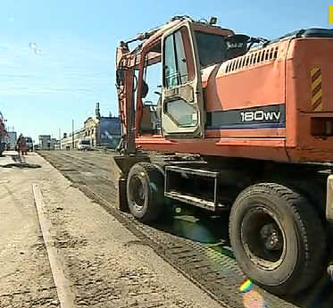У столиці почали демонтаж Шулявського мосту