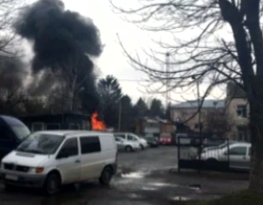 У Луцьку спалахнула стоянка автомобілів