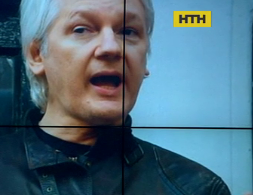 Основателя сайта WikiLeaks Джулиана Ассанжа арестовали