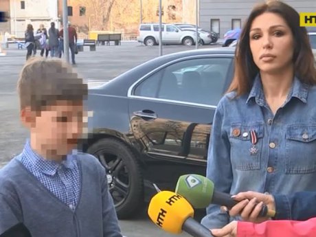В Харькове скандальная звезда ютуба избила мальчика и его мать