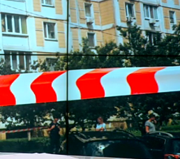 У Дарницькому районі Києва, біля під'їзду, знайшли труп чоловіка
