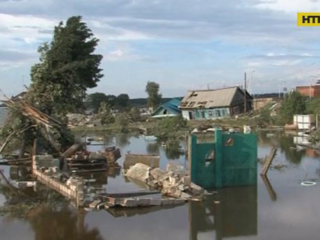 Світ накрили повені: 20 людей загинули в Росії, 40 в Індії