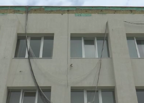 У Чернівцях сильна злива затопила школу