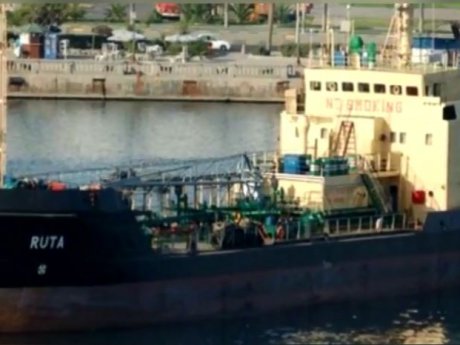Моряк, який пробув у лівійській в'язниці 3 роки, повернувся до України