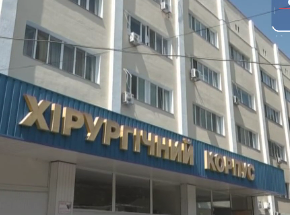 В Херсоне борются за жизнь 87-летней бабушки, которую сбил велосипедист