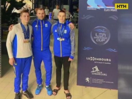 У Луцьку звільнили тренера з плавання, бо він не зміг тренувати у басейні без води